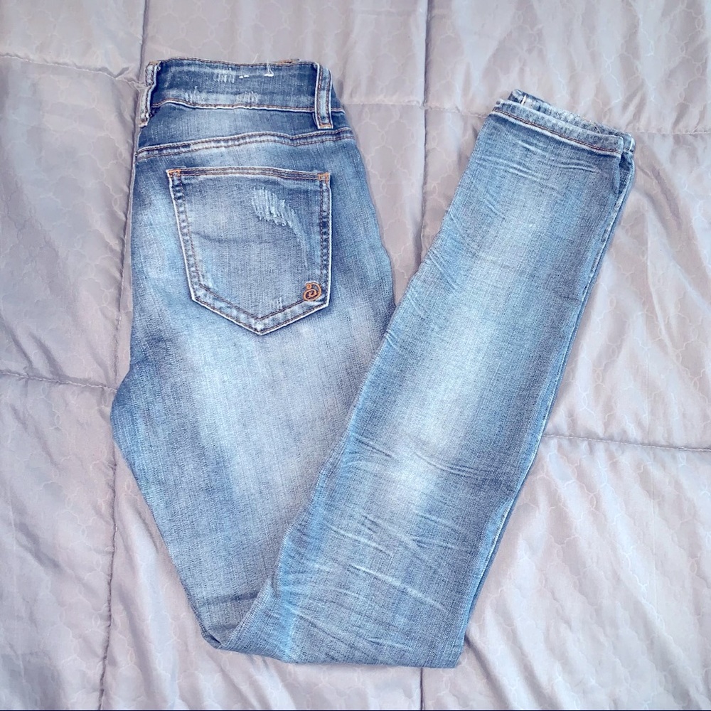 Distressed Skinny Jeans